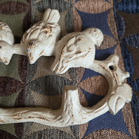 Cast Iron Rustic Bird Wall Hook For Keys Or Small Items - Picture 3 of 6